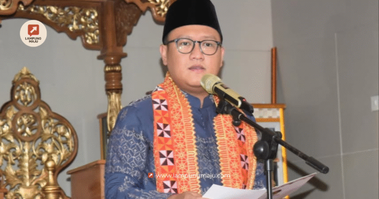 Ketua DPRD Provinsi Lampung dalam acara Safari Ramadhan di Kabupaten Lampung Barat